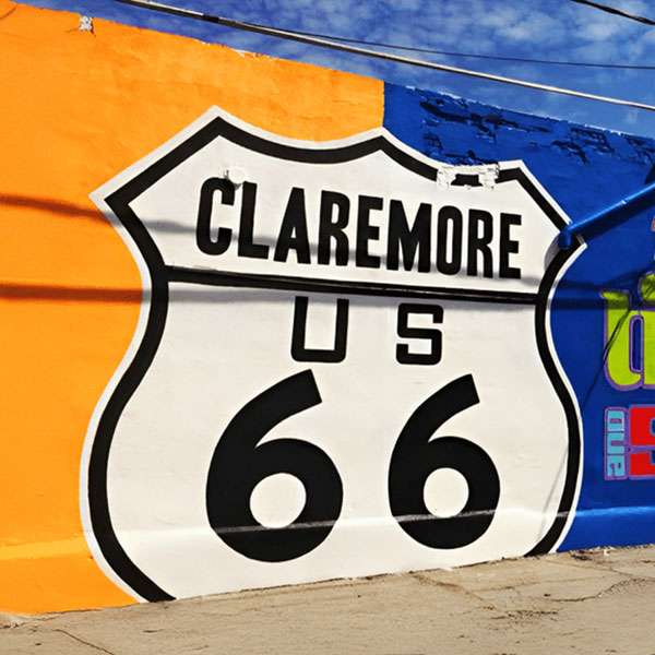 Route 66 mural in Chandler, OK