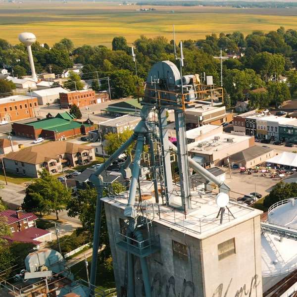 Countryside view of Lexington, IL