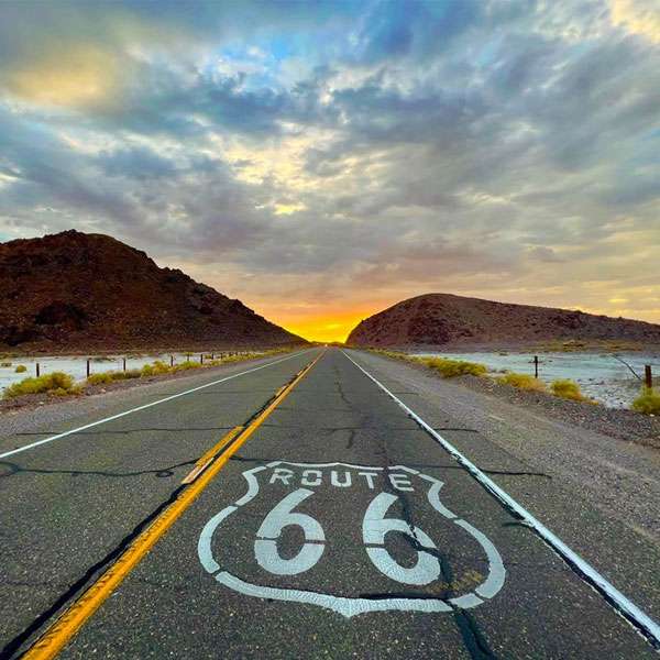 Newberry Springs, CA highway along Route 66